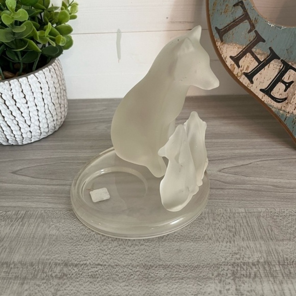 Partylite Wolf Family Frosted Tea Light Votive Holder - Picture 8 of 16